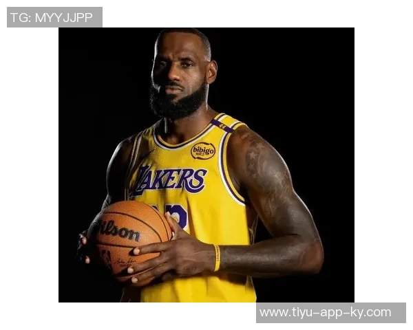 苏群分析湖人詹东里合体遭遇惨败期待半决赛文班复出对决雷霆